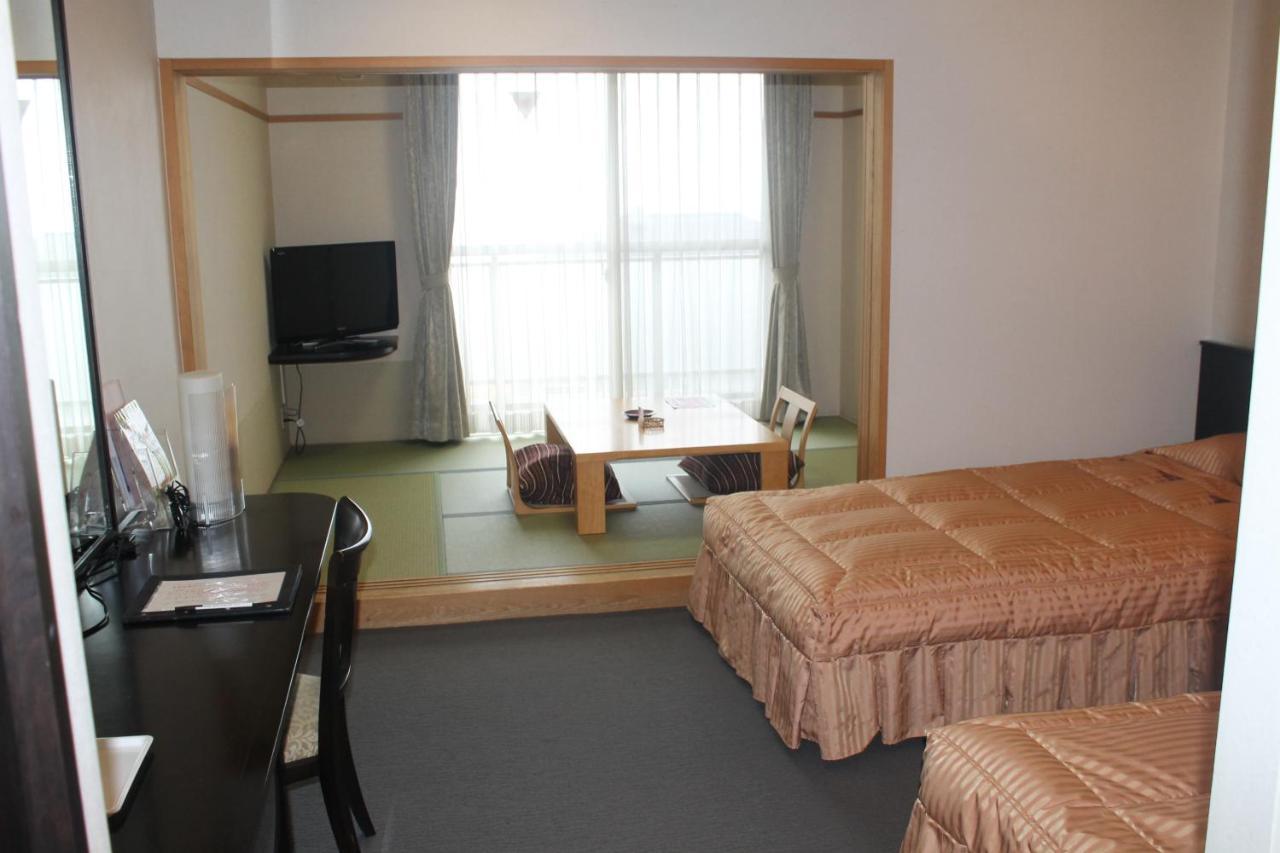 אטאמי The Gran Resort Elegante Atami מראה חיצוני תמונה